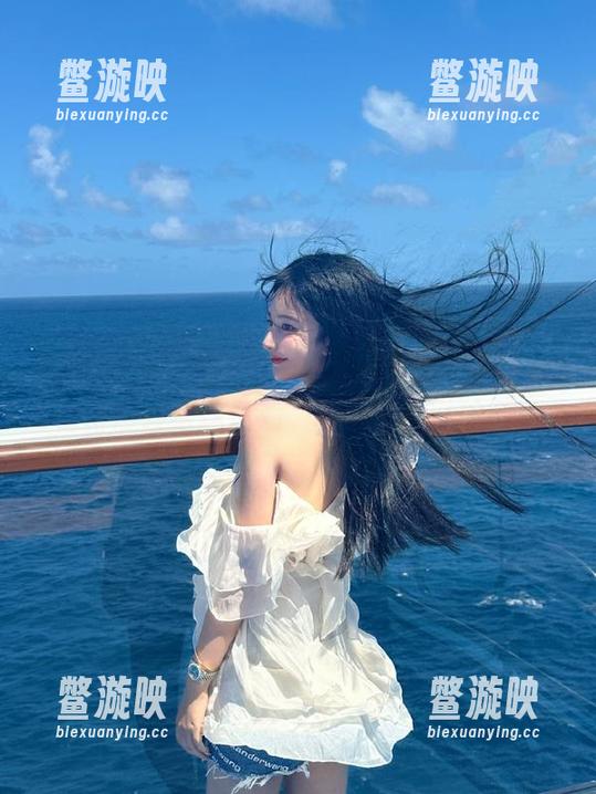 166fun 166fun黑料网更新不断,真觉得应该给这场戏一幅‘迷雾’的画!