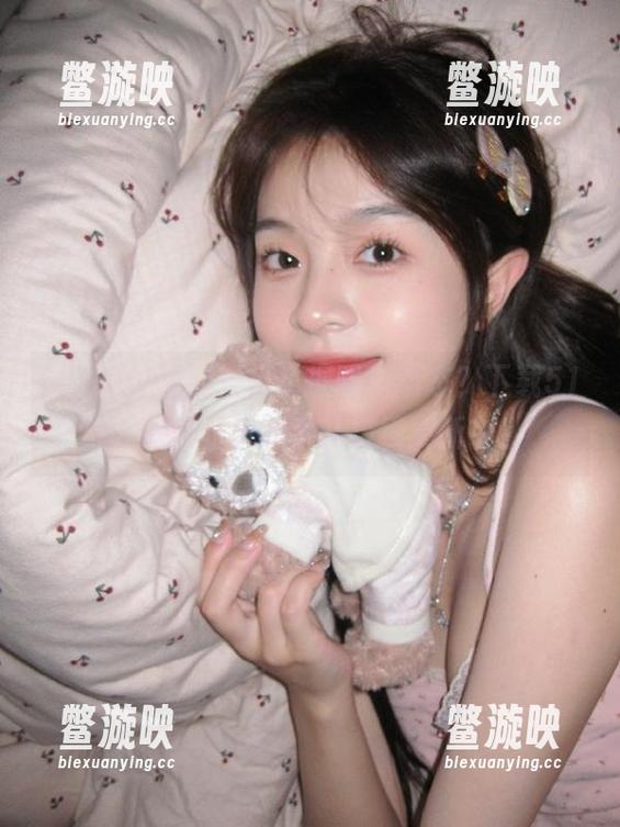 51cg 想要轻松掌握吃瓜动态?下载51cg,瓜圈新鲜事儿持续更新中!