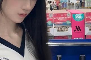 ccgg51吃瓜网：吃瓜不仅消遣，还能顺便收藏点干货