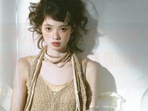 试了91吃瓜网的苹果版，心里那一阵波动，跟吃到熟透的蜜瓜差不多。