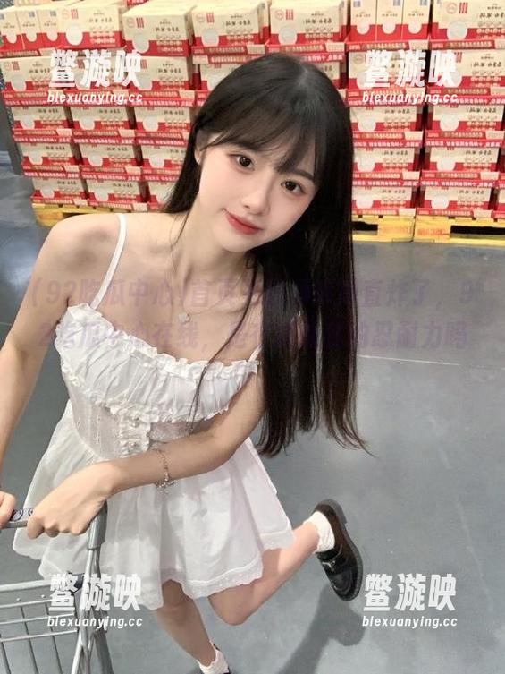 92吃瓜中心 首页更新频率简直炸了,92吃瓜中心在线,是在挑战我的忍耐力吗?