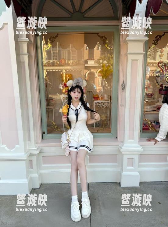 最近“cgw”更新了，感觉里面全是怪事，我都有点懵了。