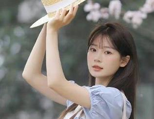 tttzzz668.su网页跟我说，‘黑色幽默？来一箱！’