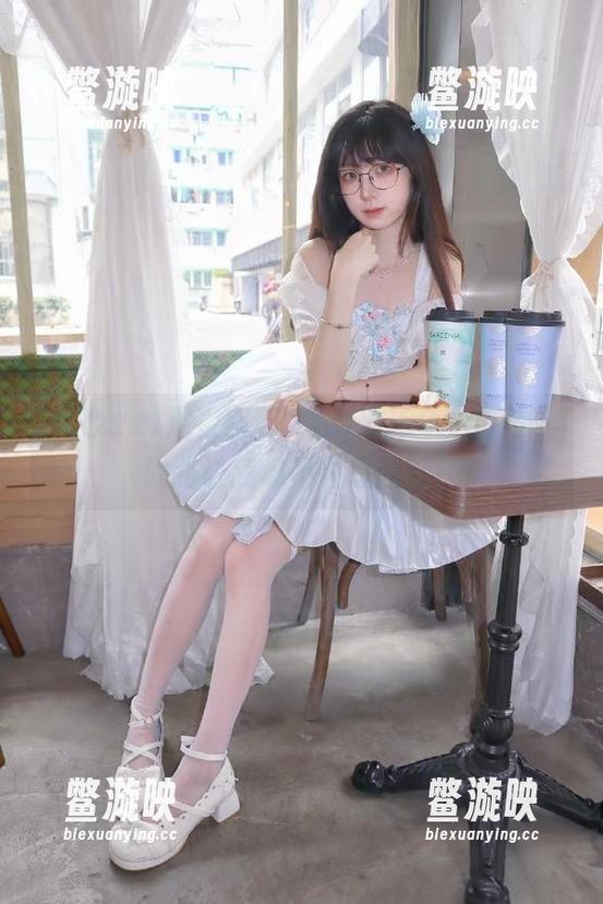 深夜闲逛tttzzz668.su，黑料线路让我忍不住想回味！