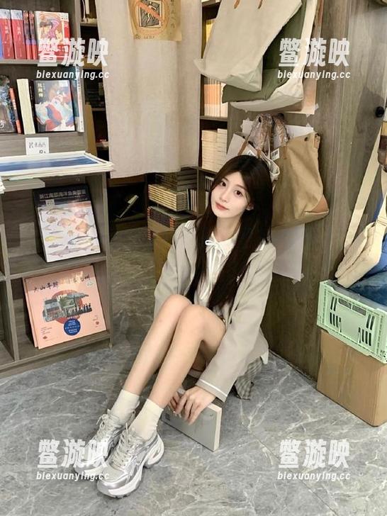 tttzzz 视频疯狂播放,黑料小剧,还有更骚的,tttzzz668.su跟上!