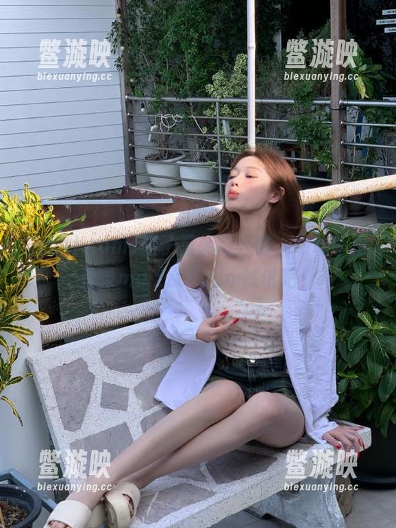脑子里转的兴奋，动动手指登录mmzztt.com试试吧！