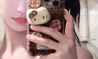 免费没毛病，吃瓜大本营的沙发太软了，谁不想躺着看！
