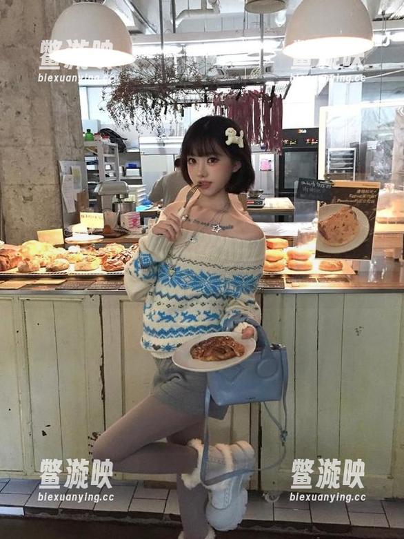 吃瓜爆料 吃瓜爆料51提醒:登录前请扣好安全带,瓜太多!