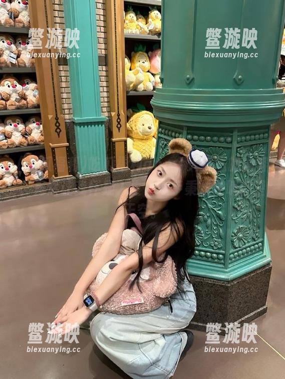 吃瓜福利app今天推送的内容，竟然让我怀疑人生，双手秉烛长明仰望天空。