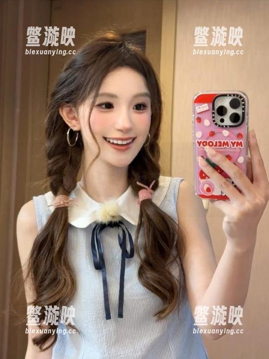 喂，你也在“吃瓜网”的网页上待了快几个小时吗？我都快变成网页滑动的小精灵了，哈哈。