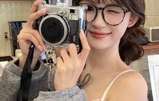 首页流量最高的几位，其实总在吃瓜网红里隐藏着不为人知的一面。