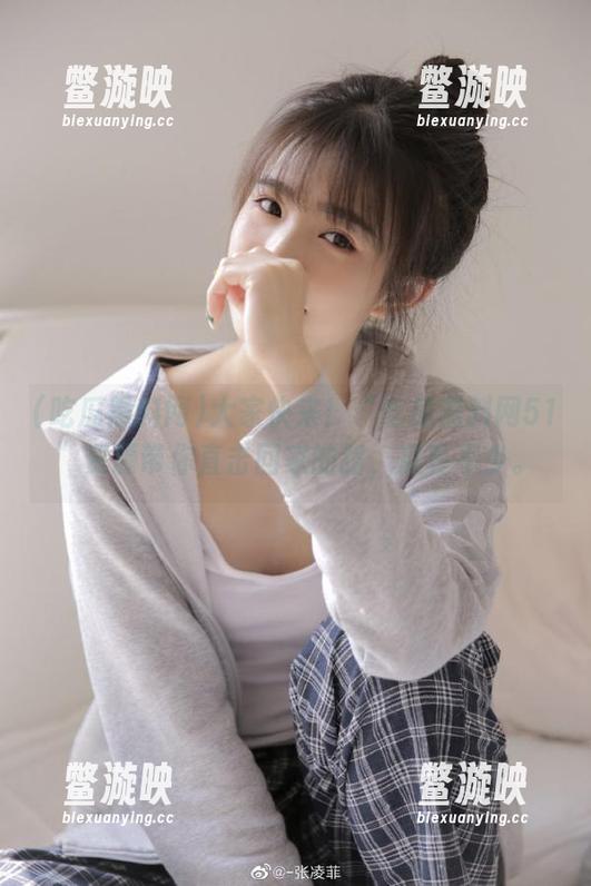 大家快来！“吃瓜黑料网51”资源带你直击回家的路，瓜真不少。