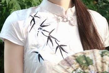 免费黑料来袭，吾爱吃瓜网友们口水直流！