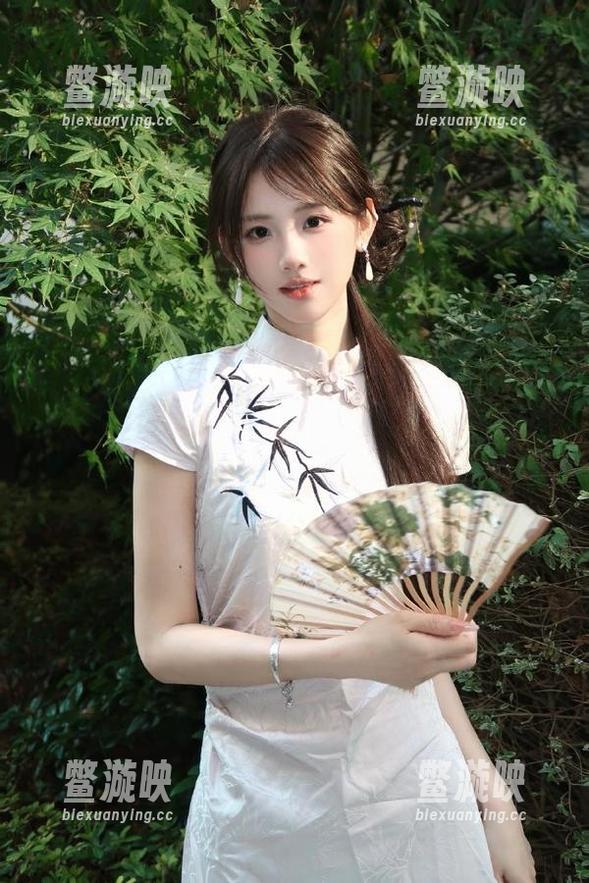 免费黑料来袭，吾爱吃瓜网友们口水直流！