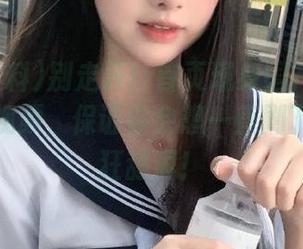 别走开！首页现身国产黑料超火在线视频，保证你会想一直刷下去，疯狂舔屏！