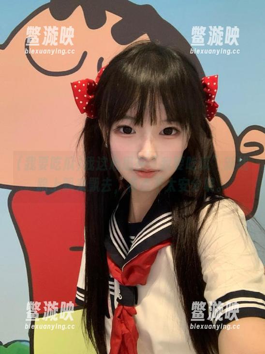 我要吃瓜 我这心思在“我要吃瓜”新线路上飘来飘去,有点不太安分呢。
