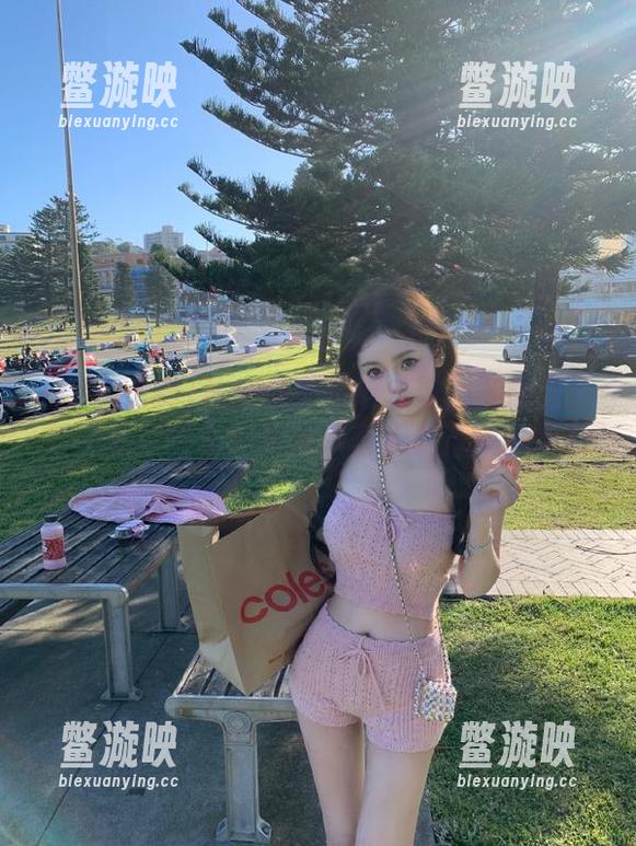 明星黑料 从来没见过这么好玩的明星黑料网站,发布出来的八卦像吃糖一样甜!