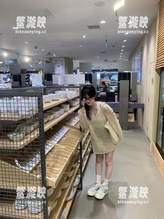 明星黑料 想象一下,下载明星黑料后那种充满惊悚的期待…咳咳!