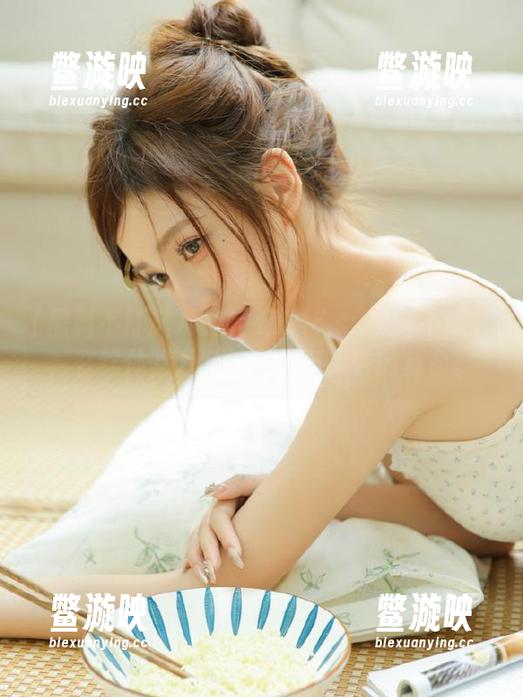 跟随zztt45.su黑料不打烊，在线体验八卦的刺激与人性的复杂。