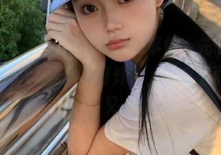放下手里的事情，先下载“zztt45.su黑料不打烊”，毕竟下面的瓜又多又大。