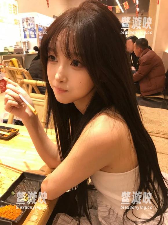 黑料吃瓜网 黑料吃瓜网:网页中又一则讨喜的大瓜来袭!