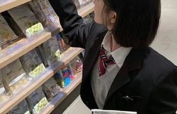 黑料正能量app：今天又是什么奇葩的热搜面具？