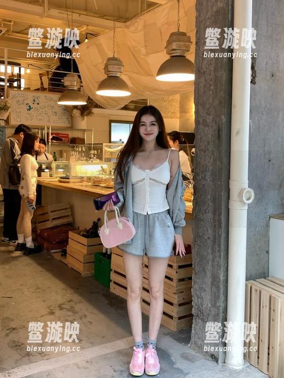 登录黑料正能量zzzttt，顺手戳了一下传送门，差点被信息轰炸到惊掉下巴！