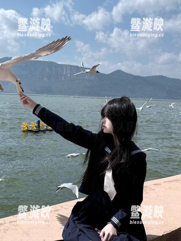 黑料社官网，今天又有什么“在线”和“离线”的八卦让人狂吃瓜？
