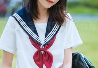 看完黑料网址的ios版，我的眼睛都要瞎了…